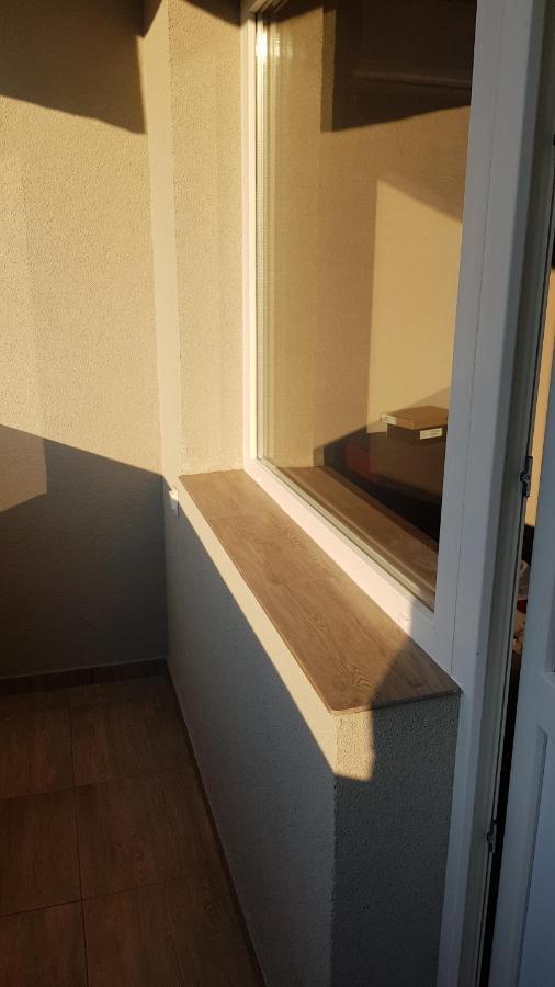 Lux Apartment Montana Exteriör bild